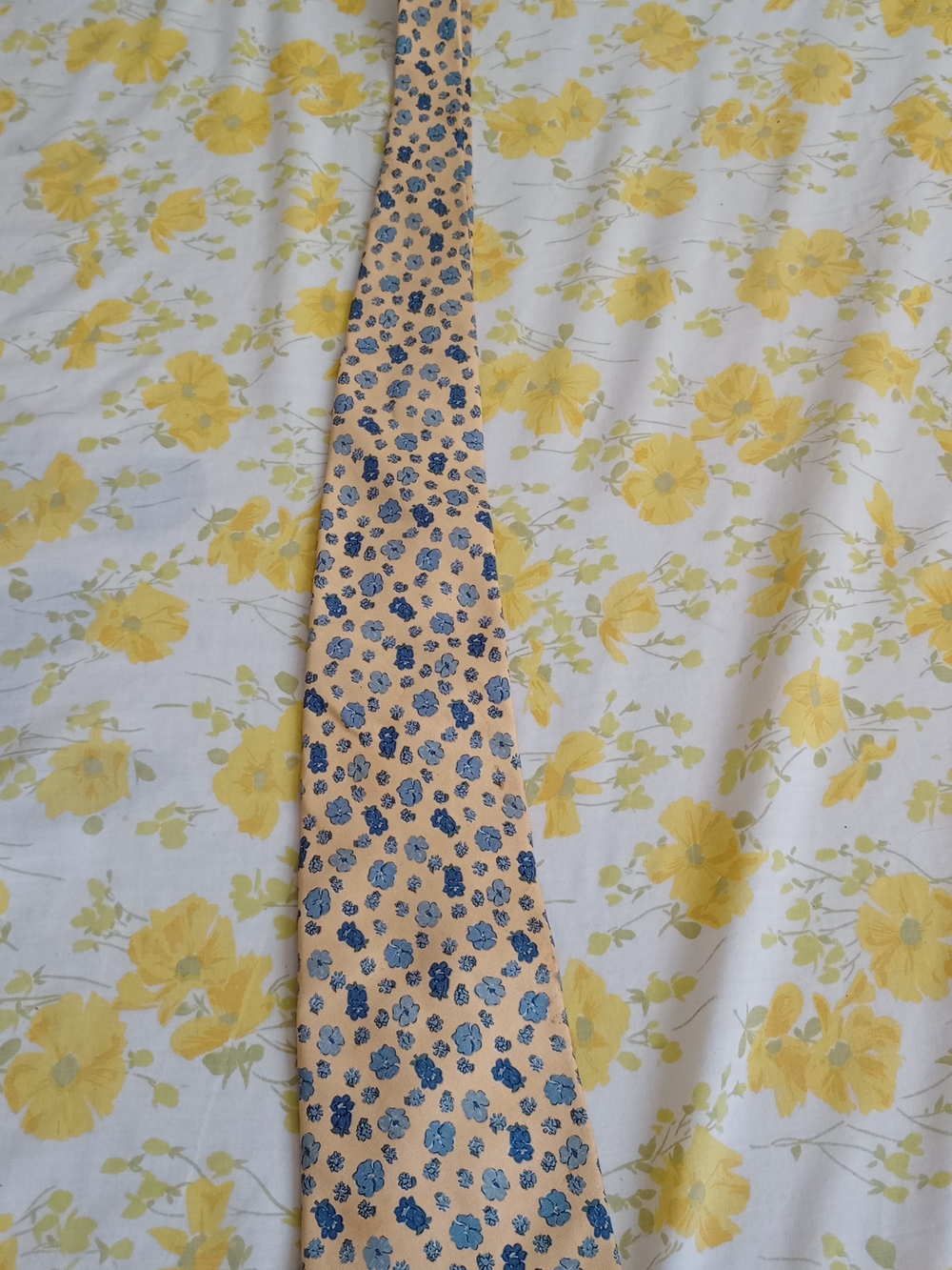 Lauren Ralph Lauren necktie 100% silk